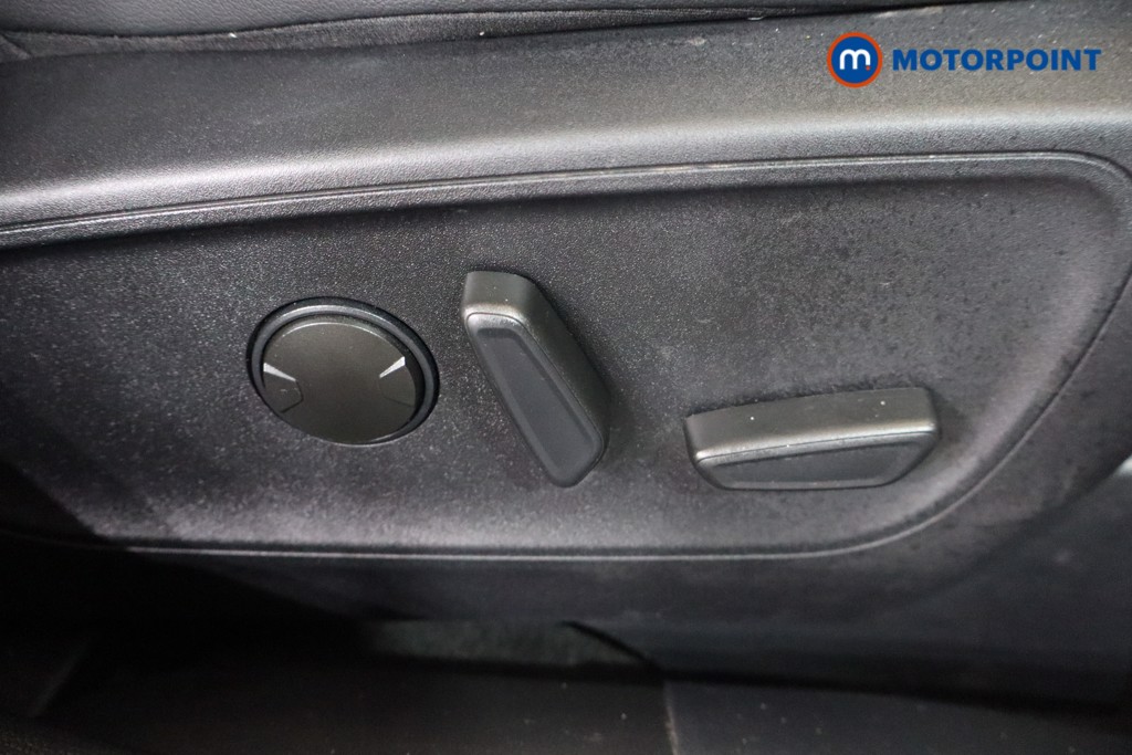 Ford Kuga Vignale Automatic Petrol-Electric Hybrid SUV - Stock Number (1563433) - 19th supplementary image