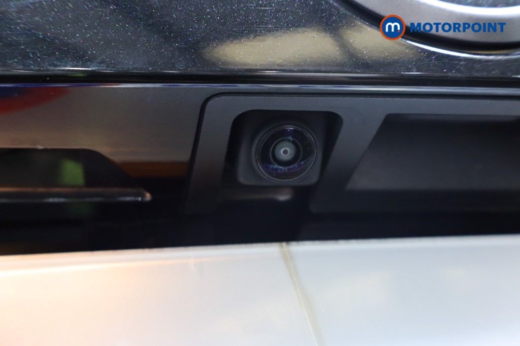 Nissan Juke N-Connecta Manual Petrol SUV - Stock Number (1563448) - 24th supplementary image