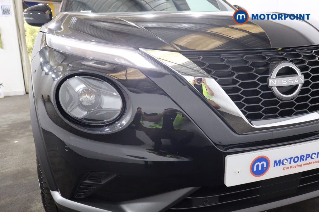 Nissan Juke N-Connecta Manual Petrol SUV - Stock Number (1563448) - 29th supplementary image