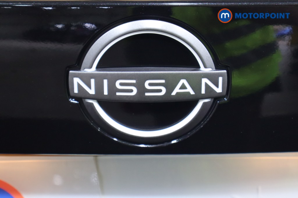 Nissan Juke N-Connecta Manual Petrol SUV - Stock Number (1563448) - 32nd supplementary image