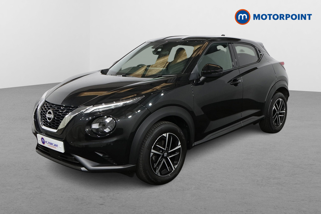 Nissan Juke N-Connecta Manual Petrol SUV - Stock Number (1563448) - Passenger side front corner