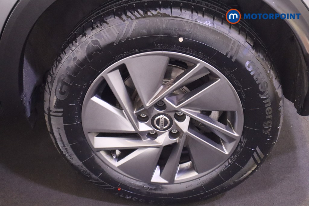 Nissan Qashqai Acenta Premium Manual Petrol SUV - Stock Number (1563663) - 17th supplementary image