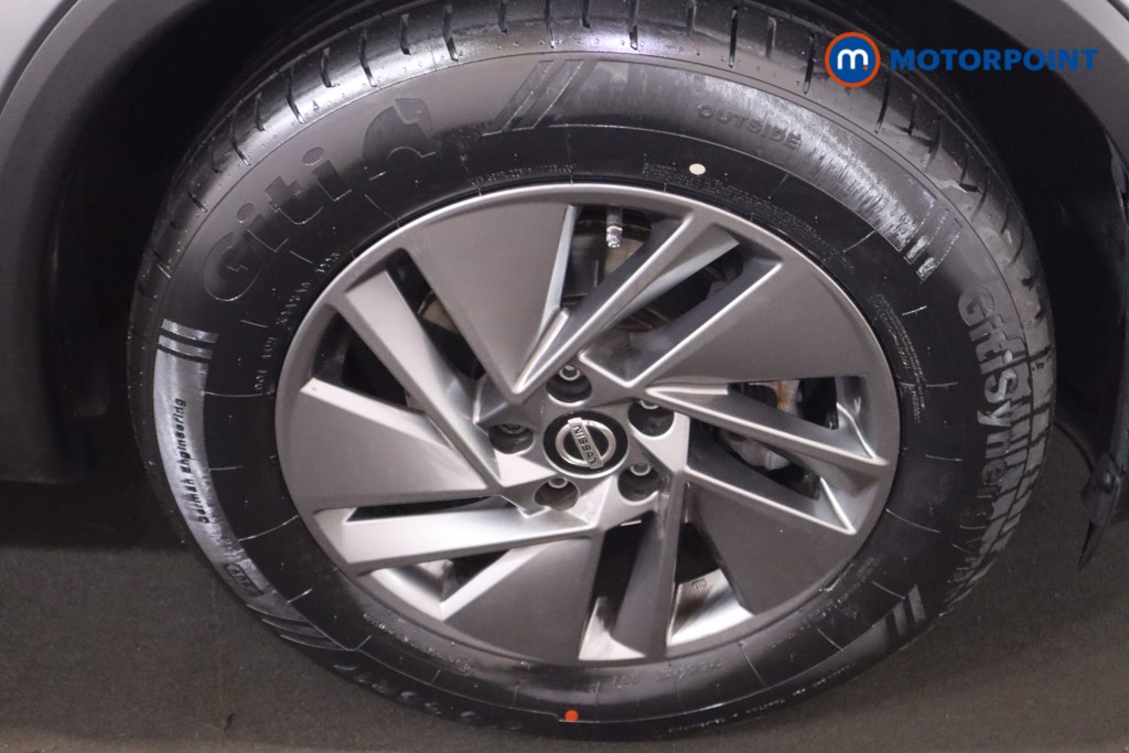 Nissan Qashqai Acenta Premium Manual Petrol SUV - Stock Number (1563663) - 19th supplementary image