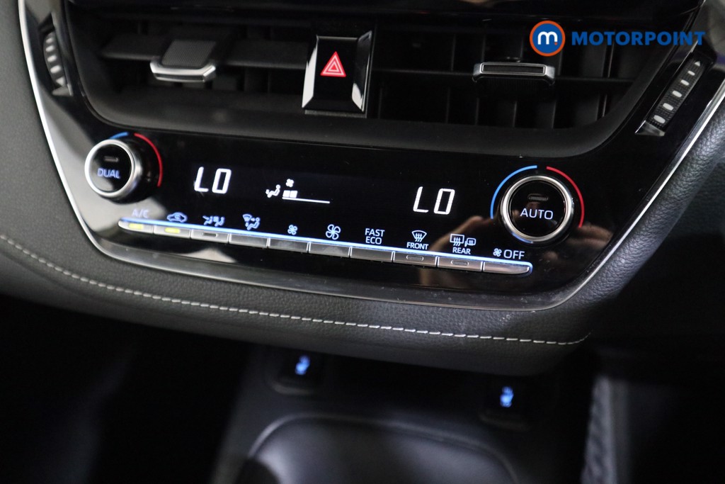 Toyota Corolla Icon Tech Automatic Petrol-Electric Hybrid Estate - Stock Number (1564003) - 7th supplementary image
