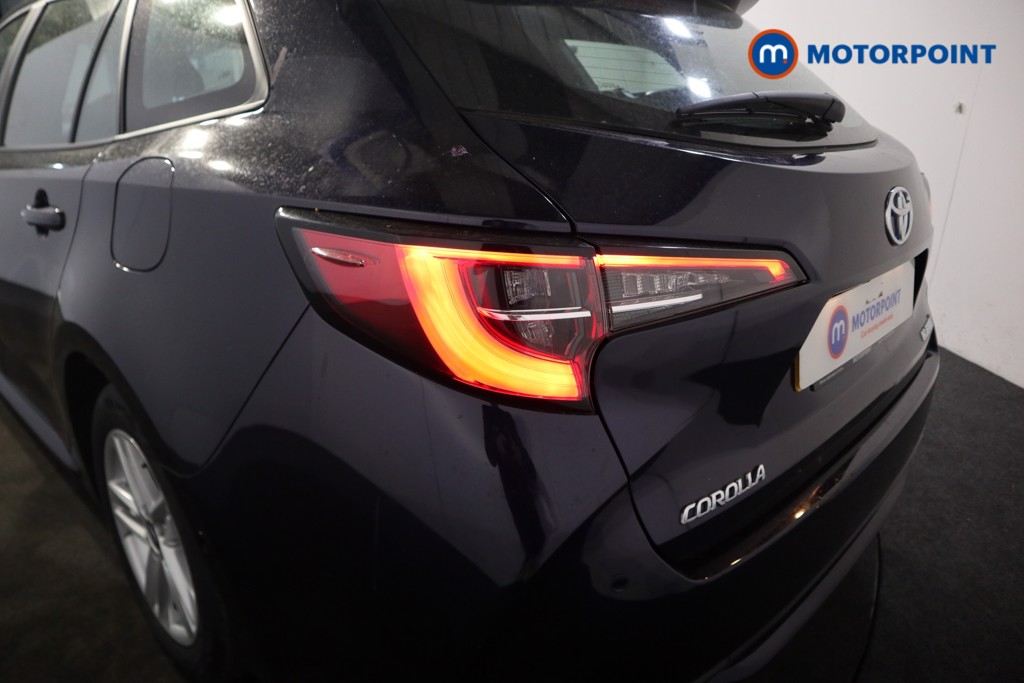 Toyota Corolla Icon Tech Automatic Petrol-Electric Hybrid Estate - Stock Number (1564003) - 18th supplementary image