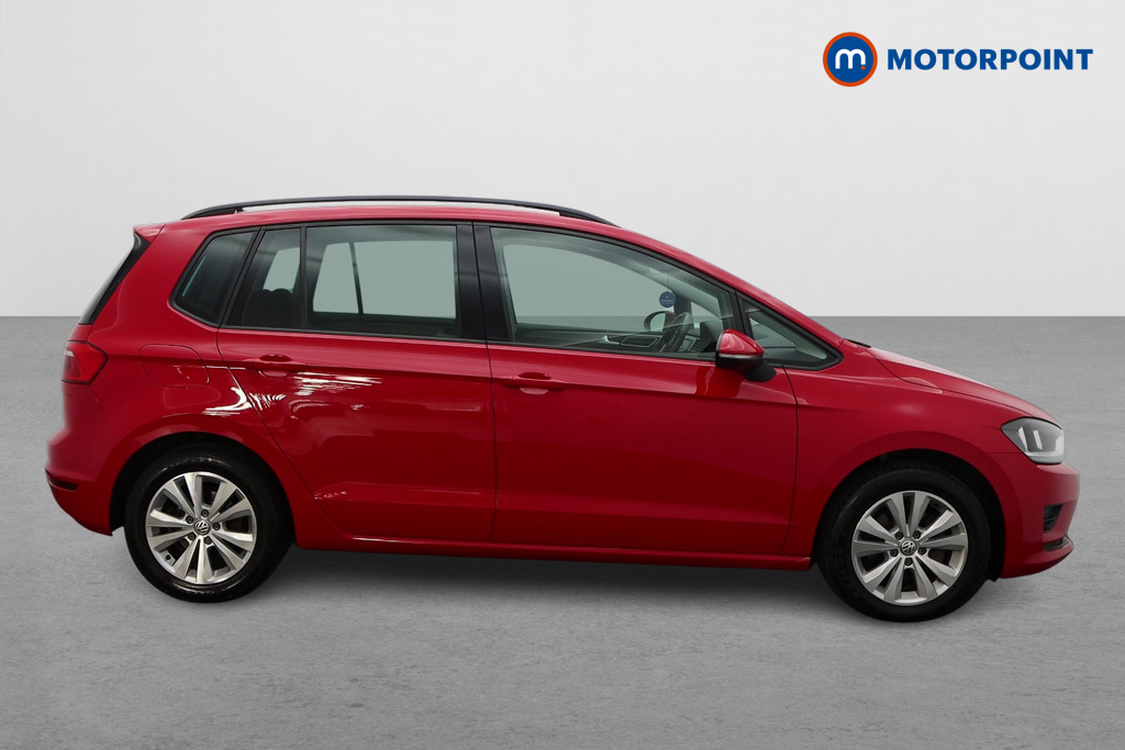 Volkswagen Golf Sv SE Manual Petrol Hatchback - Stock Number (1564047) - Drivers side