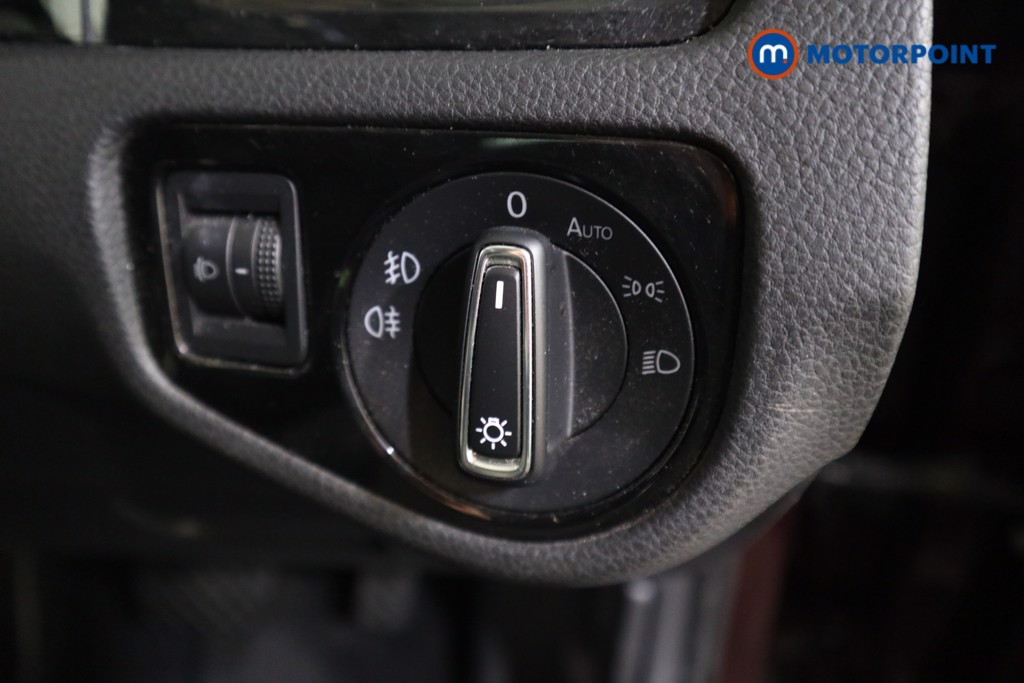 Volkswagen Golf GT Automatic Diesel Hatchback - Stock Number (1564098) - 9th supplementary image