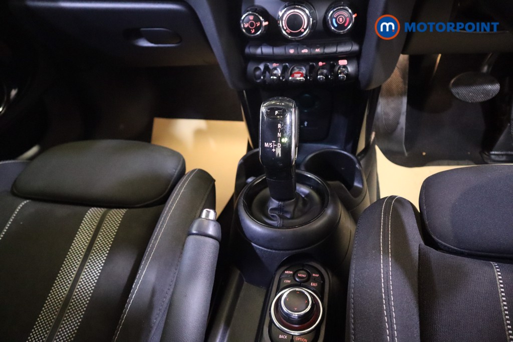 Mini Hatchback Cooper S Classic Automatic Petrol Hatchback - Stock Number (1564810) - 6th supplementary image