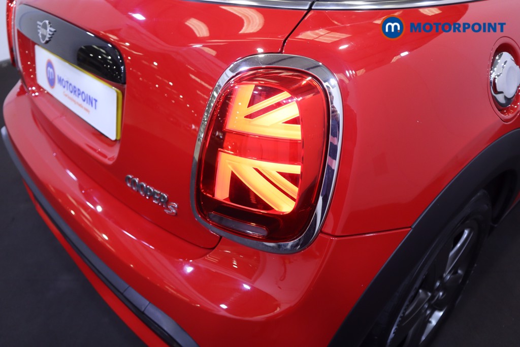 Mini Hatchback Cooper S Classic Automatic Petrol Hatchback - Stock Number (1564810) - 23rd supplementary image