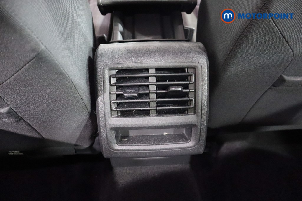 Volkswagen Golf Life Manual Petrol Hatchback - Stock Number (1564873) - 23rd supplementary image