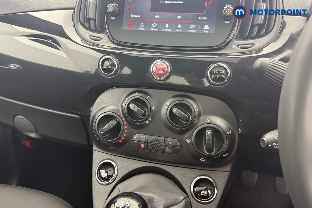 Fiat 500 1.0 Mild Hybrid 3Dr Manual Petrol-Electric Hybrid Hatchback - Stock Number (1565339) - 3rd supplementary image