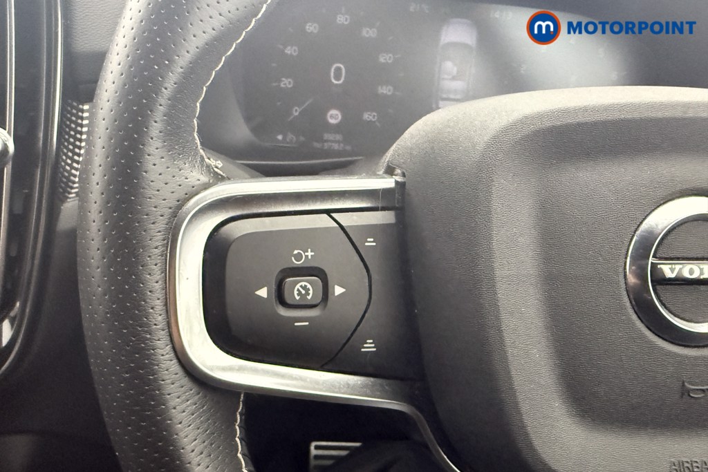 Volvo Xc40 R Design Automatic Petrol SUV - Stock Number (1565486) - 9th supplementary image