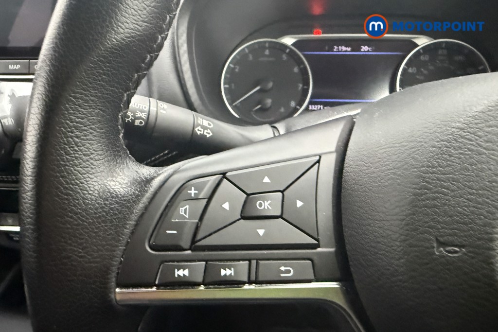 Nissan Juke N-Connecta Manual Petrol SUV - Stock Number (1566090) - 14th supplementary image