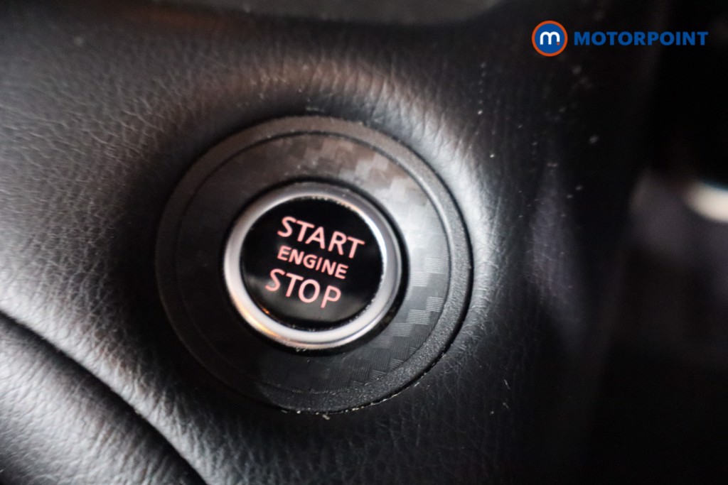 Nissan Juke N-Connecta Manual Petrol SUV - Stock Number (1566095) - 13th supplementary image