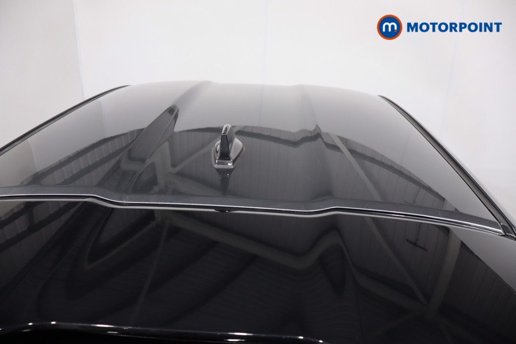 Nissan Juke N-Connecta Manual Petrol SUV - Stock Number (1566095) - 31st supplementary image