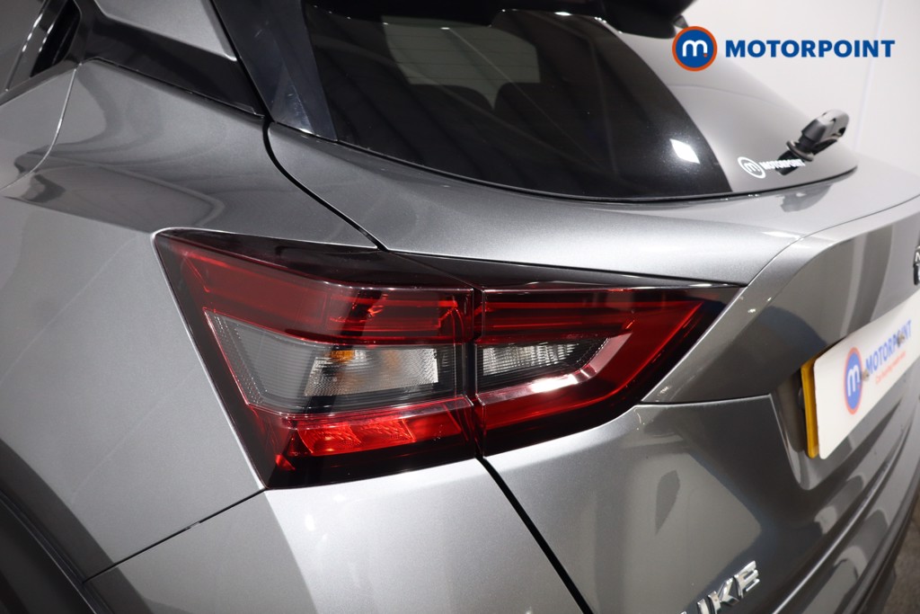Nissan Juke N-Connecta Manual Petrol SUV - Stock Number (1566095) - 32nd supplementary image