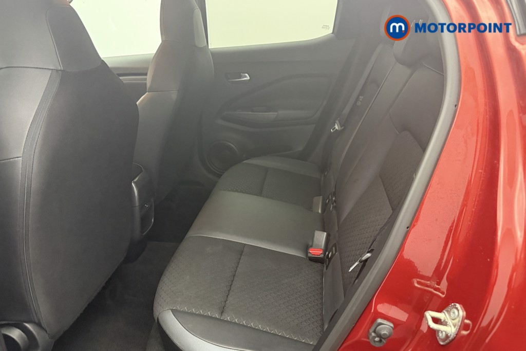 Nissan Juke N-Connecta Manual Petrol SUV - Stock Number (1566101) - 2nd supplementary image