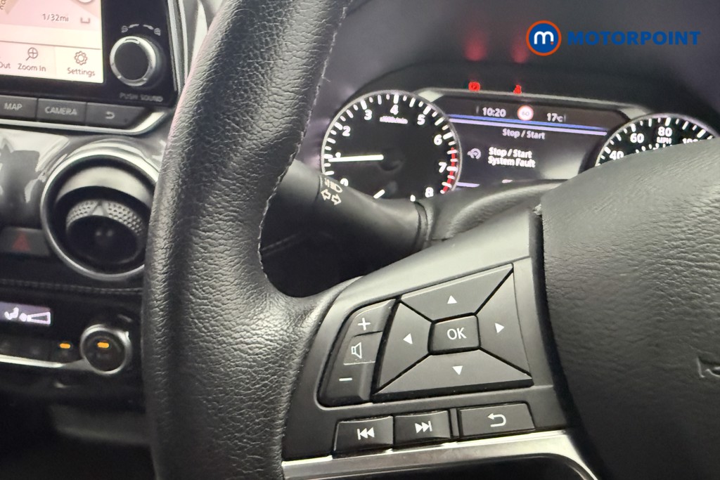 Nissan Juke N-Connecta Manual Petrol SUV - Stock Number (1566101) - 13th supplementary image