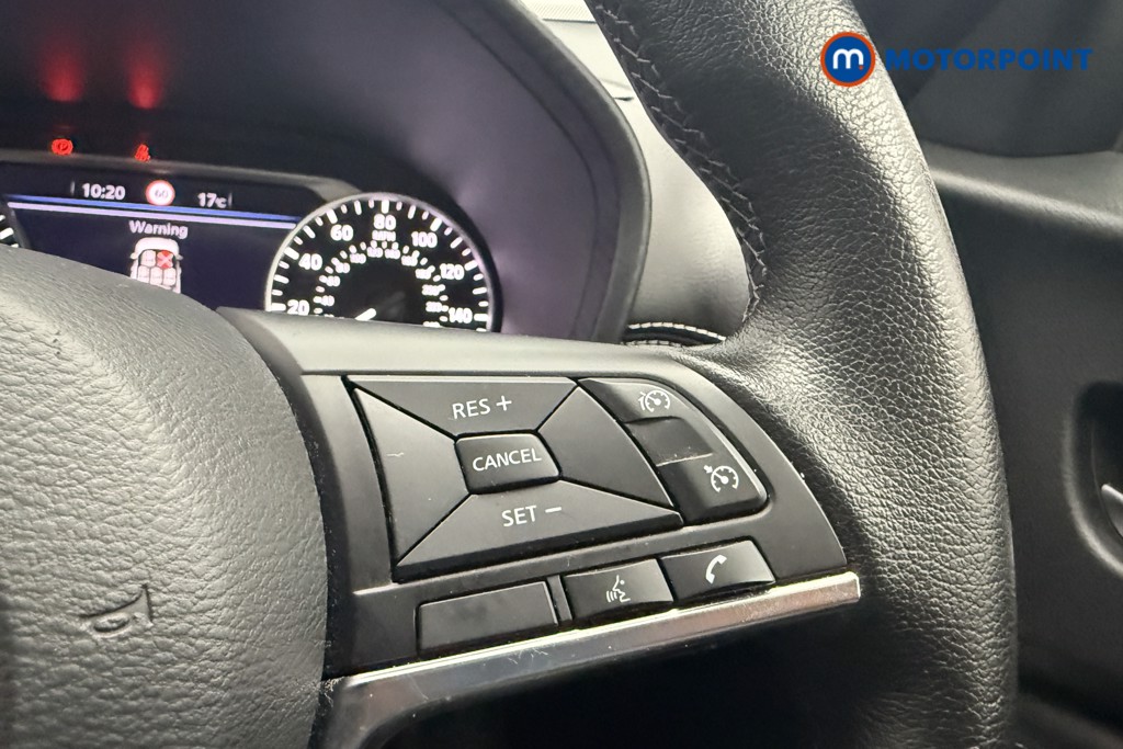 Nissan Juke N-Connecta Manual Petrol SUV - Stock Number (1566101) - 14th supplementary image
