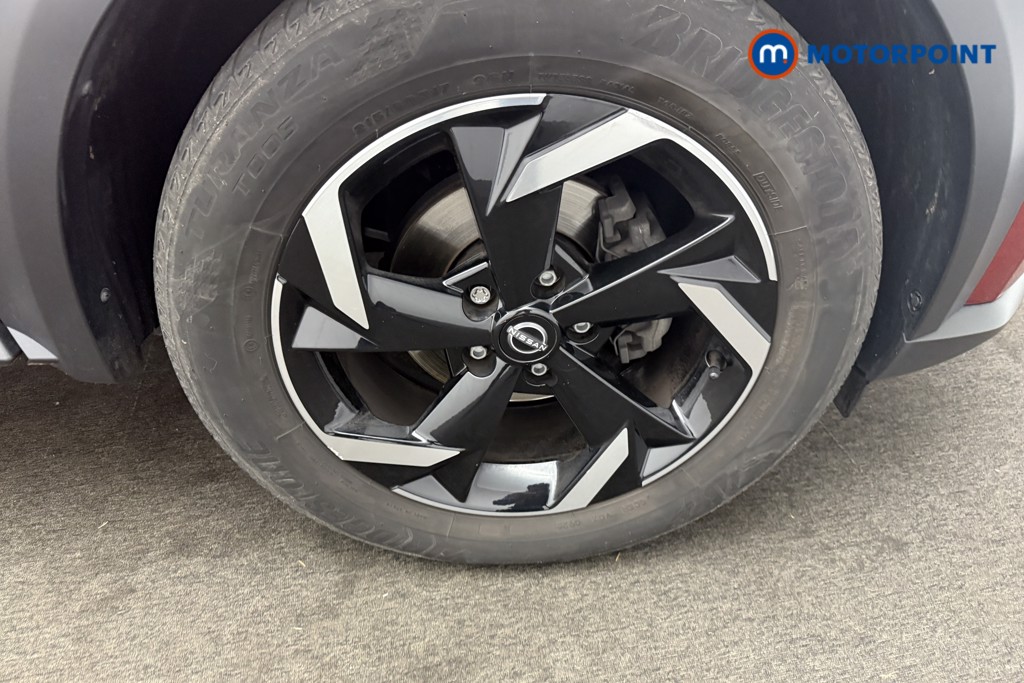 Nissan Juke N-Connecta Manual Petrol SUV - Stock Number (1566101) - 21st supplementary image