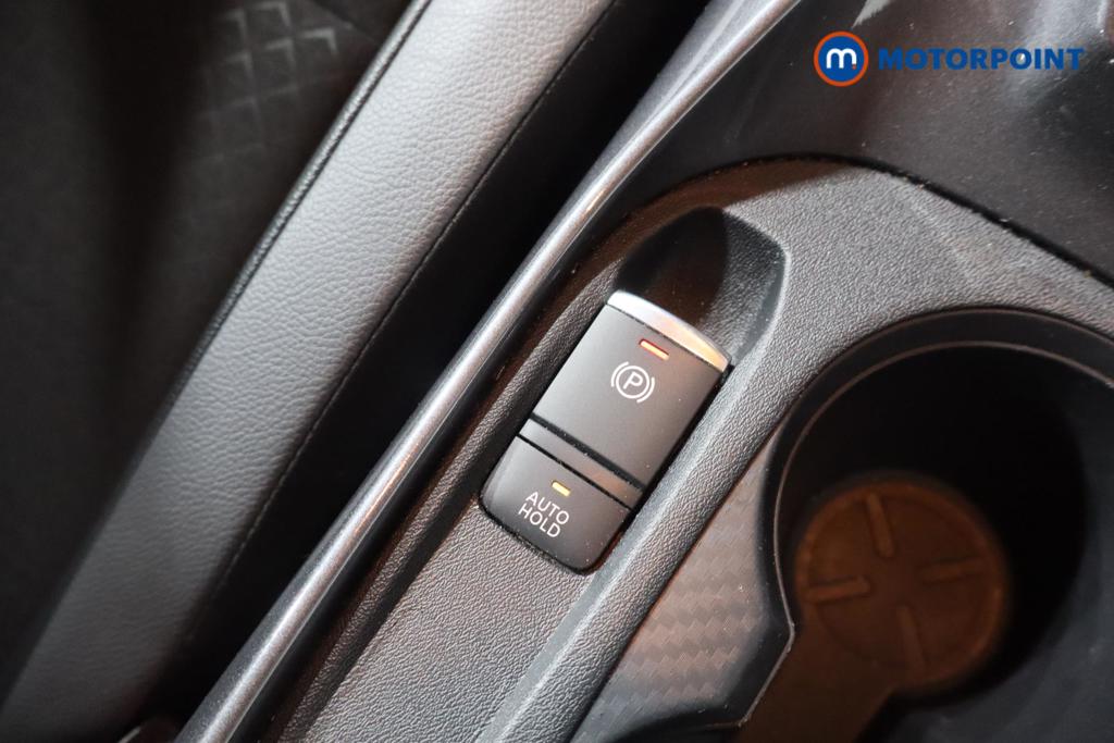 Nissan Juke N-Connecta Manual Petrol SUV - Stock Number (1566125) - 10th supplementary image