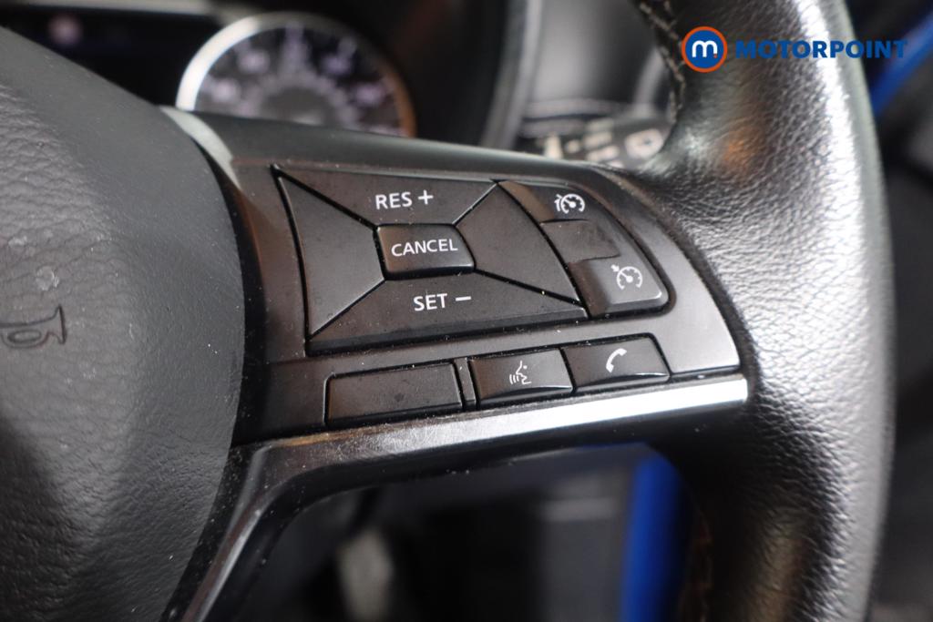 Nissan Juke N-Connecta Manual Petrol SUV - Stock Number (1566125) - 14th supplementary image
