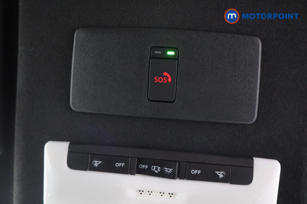 Nissan Juke N-Connecta Manual Petrol SUV - Stock Number (1566125) - 18th supplementary image