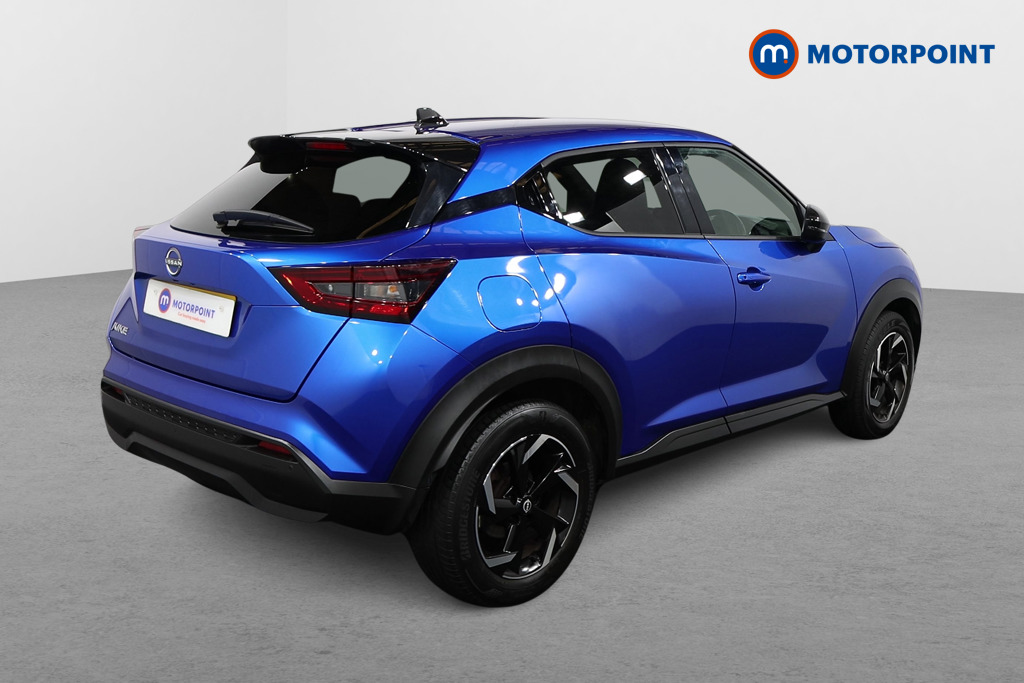 Nissan Juke N-Connecta Manual Petrol SUV - Stock Number (1566125) - Drivers side rear corner