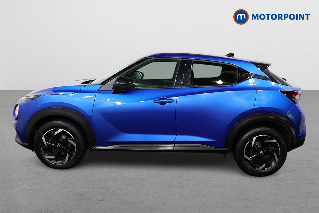 Nissan Juke N-Connecta Manual Petrol SUV - Stock Number (1566125) - Passenger side