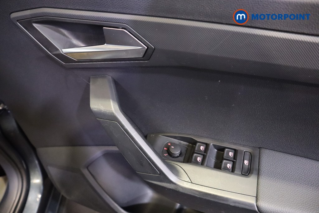 Seat Arona Se Technology Manual Petrol SUV - Stock Number (1566836) - 6th supplementary image