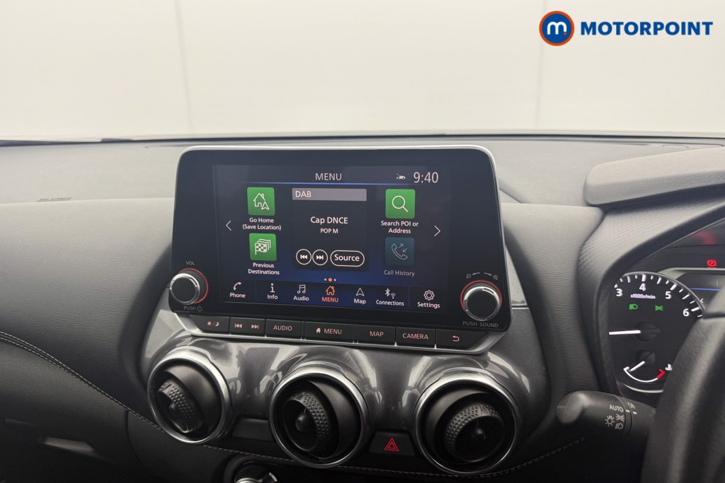Nissan Juke N-Connecta Automatic Petrol SUV - Stock Number (1566892) - 8th supplementary image