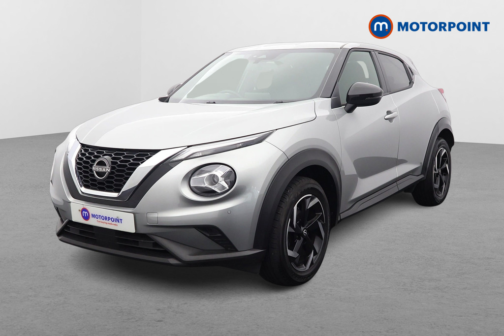 Nissan Juke N-Connecta Automatic Petrol SUV - Stock Number (1566892) - Passenger side front corner
