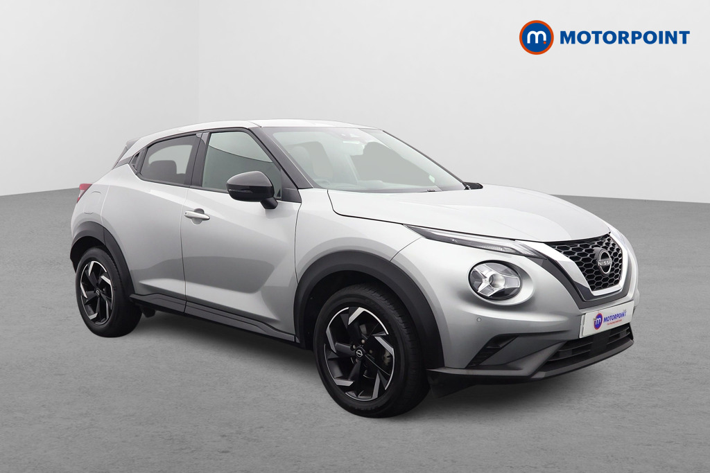 Nissan Juke N-Connecta Automatic Petrol SUV - Stock Number (1566892) - Drivers side front corner