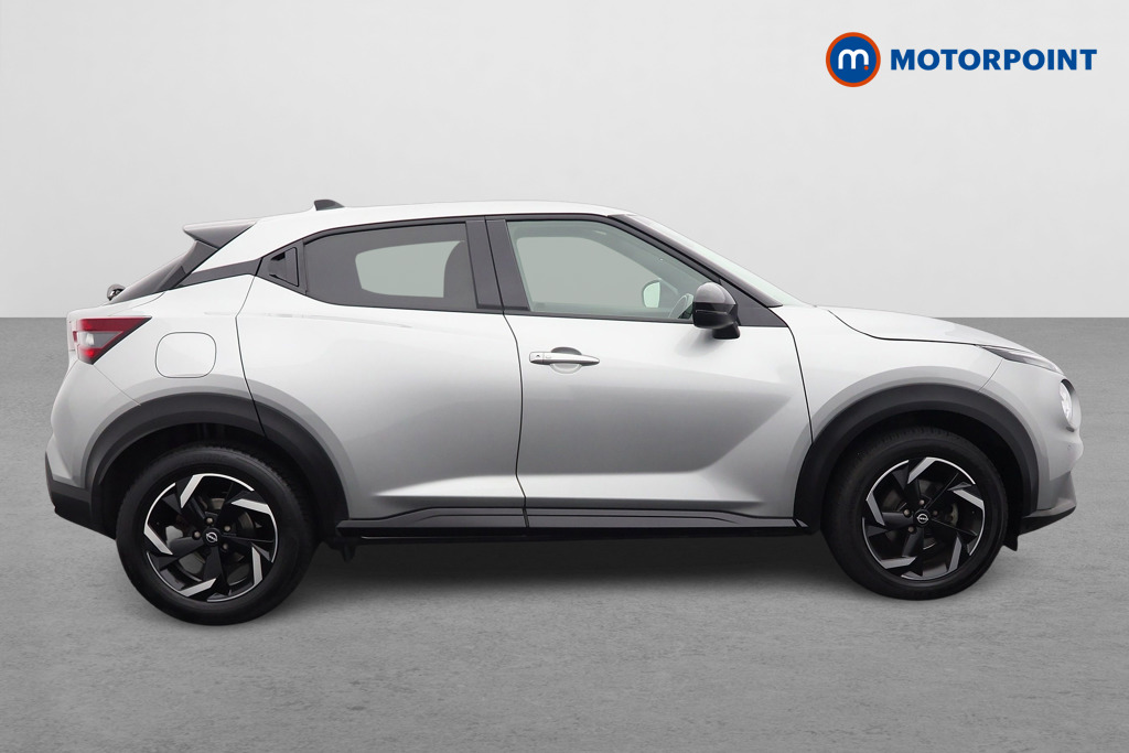 Nissan Juke N-Connecta Automatic Petrol SUV - Stock Number (1566892) - Drivers side