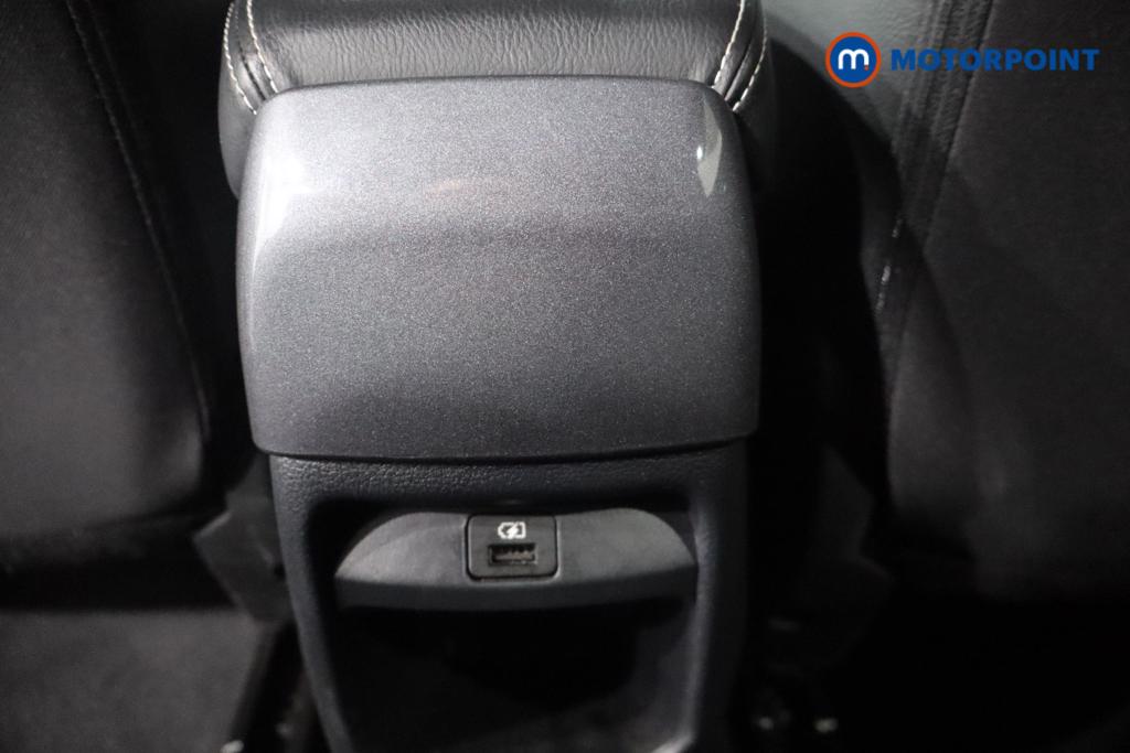 Nissan Juke N-Connecta Manual Petrol SUV - Stock Number (1566965) - 21st supplementary image