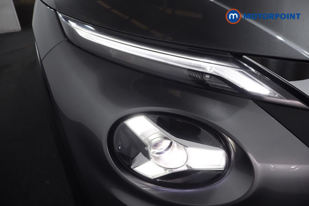 Nissan Juke N-Connecta Manual Petrol SUV - Stock Number (1566965) - 27th supplementary image
