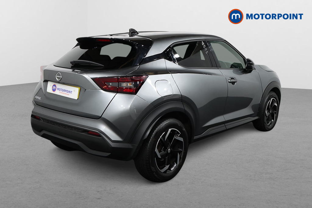 Nissan Juke N-Connecta Manual Petrol SUV - Stock Number (1566965) - Drivers side rear corner