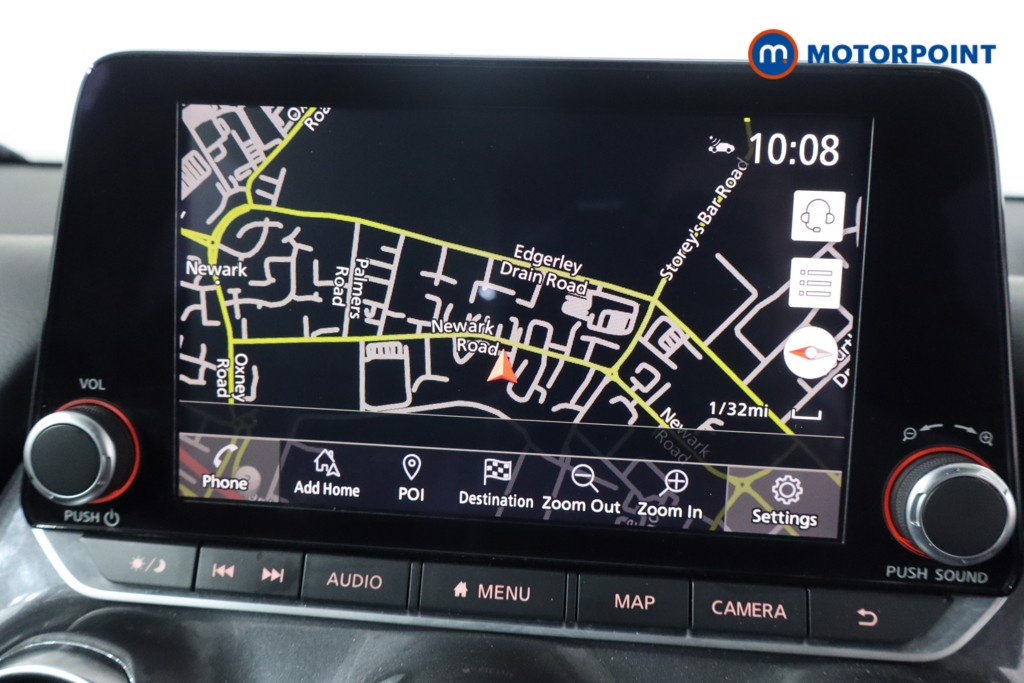 Nissan Juke N-Connecta Manual Petrol SUV - Stock Number (1566978) - 2nd supplementary image