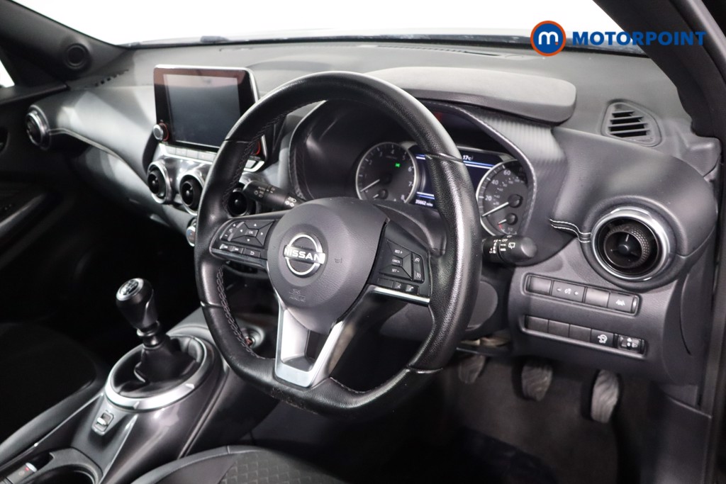 Nissan Juke N-Connecta Manual Petrol SUV - Stock Number (1566978) - 22nd supplementary image