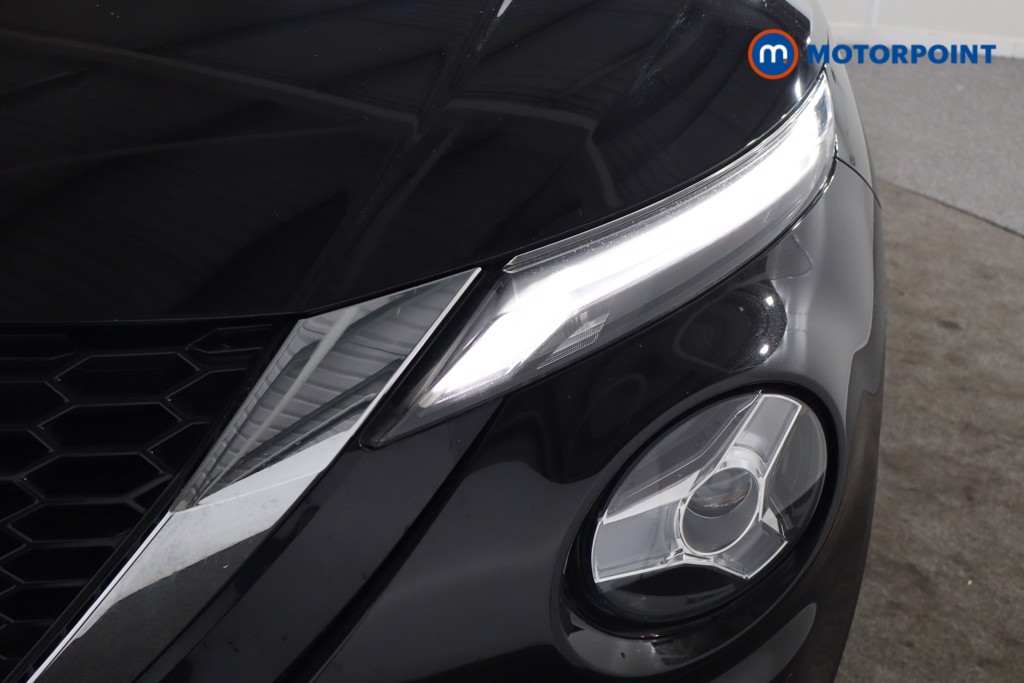 Nissan Juke N-Connecta Manual Petrol SUV - Stock Number (1566978) - 25th supplementary image