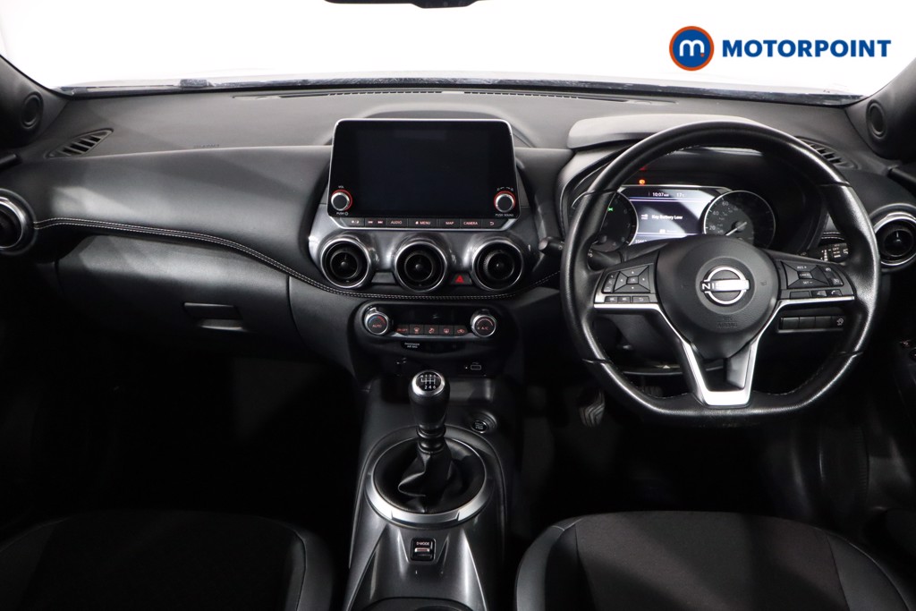 Nissan Juke N-Connecta Manual Petrol SUV - Stock Number (1566978) - 1st supplementary image