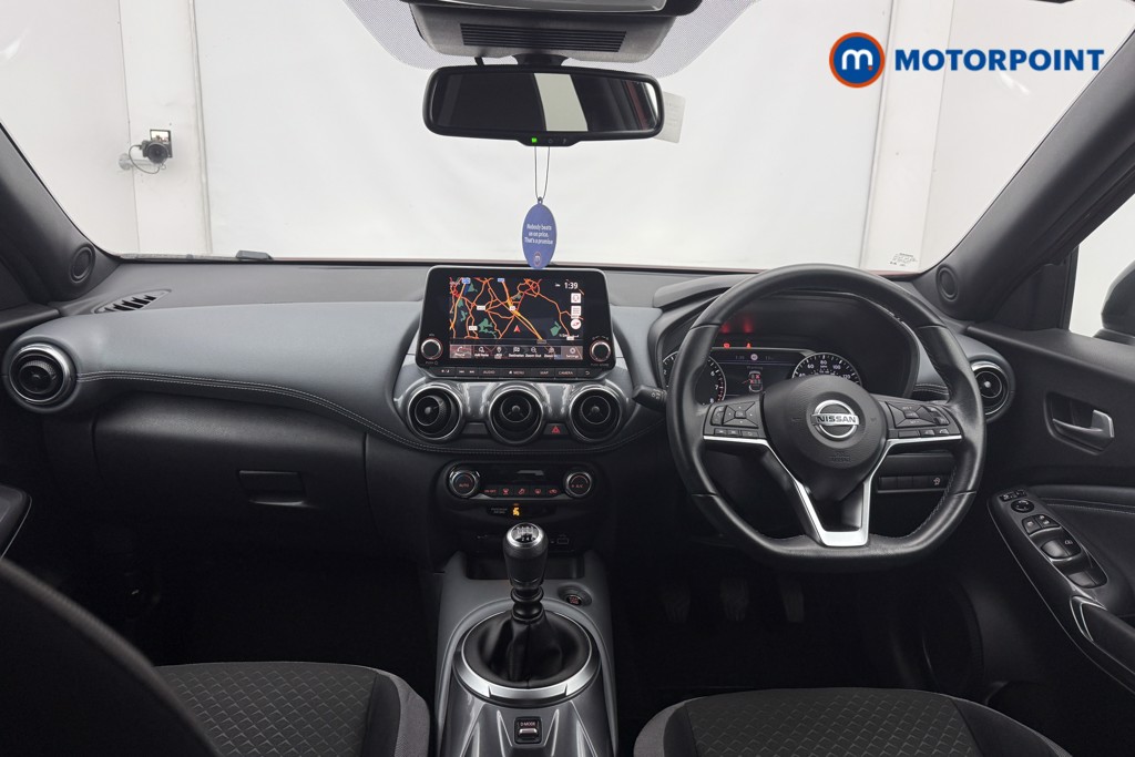 Nissan Juke N-Connecta Manual Petrol SUV - Stock Number (1567765) - 1st supplementary image