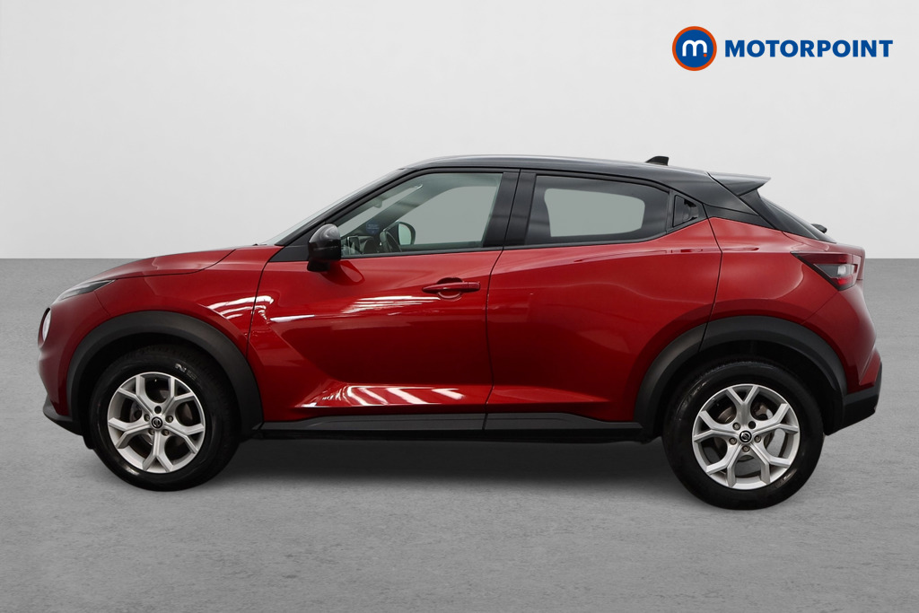 Nissan Juke N-Connecta Manual Petrol SUV - Stock Number (1567765) - Passenger side