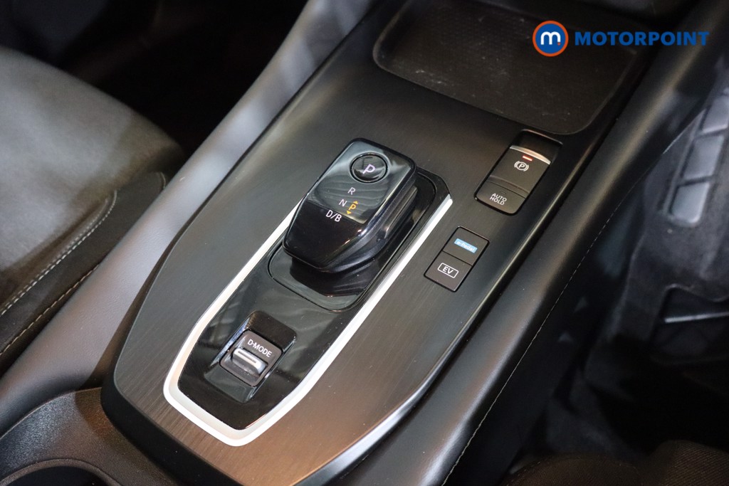 Nissan Qashqai N-Connecta Automatic Petrol-Electric Hybrid SUV - Stock Number (1568672) - 12th supplementary image