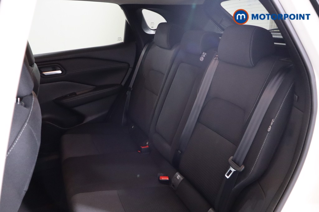 Nissan Qashqai N-Connecta Automatic Petrol-Electric Hybrid SUV - Stock Number (1568672) - 20th supplementary image