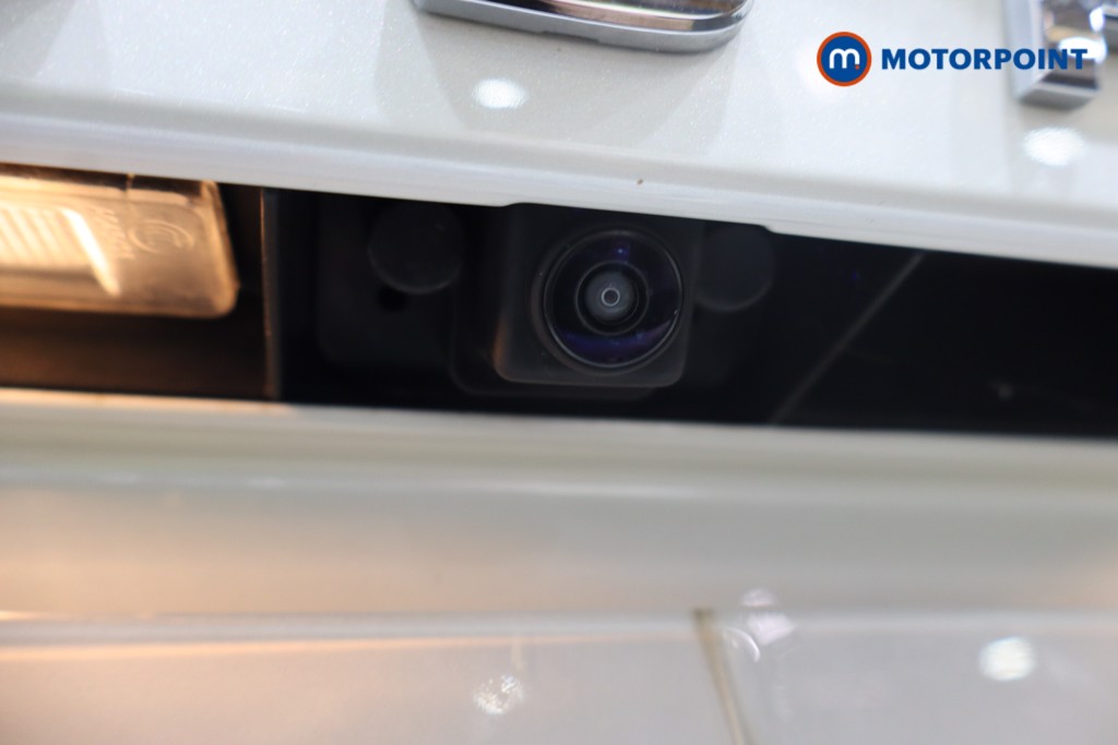Nissan Qashqai N-Connecta Automatic Petrol-Electric Hybrid SUV - Stock Number (1568672) - 24th supplementary image