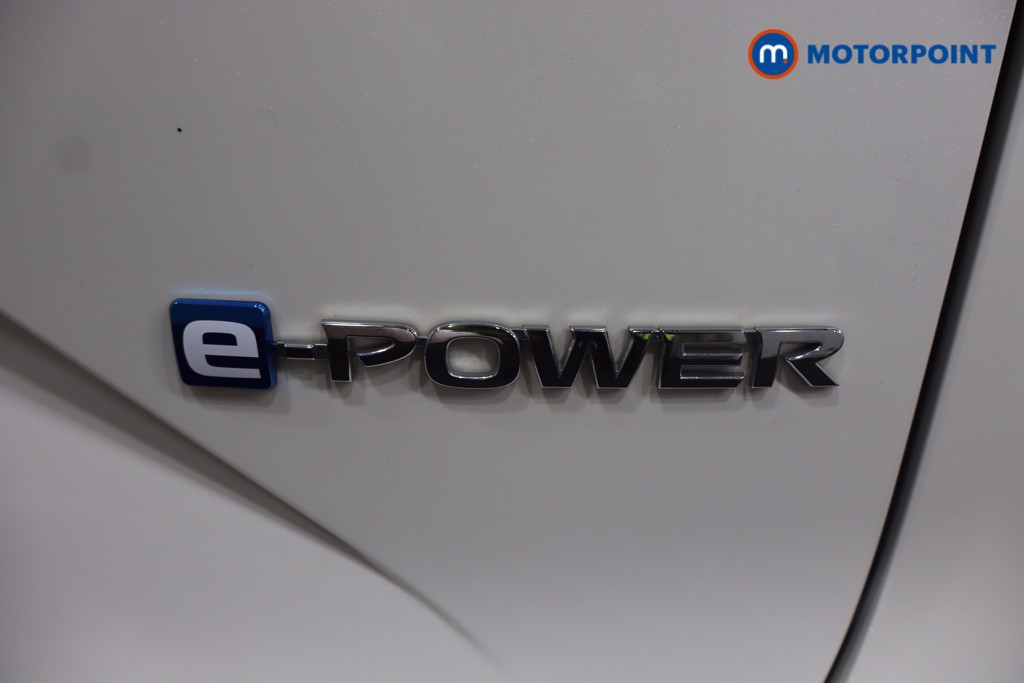 Nissan Qashqai N-Connecta Automatic Petrol-Electric Hybrid SUV - Stock Number (1568672) - 31st supplementary image