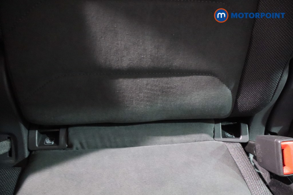 Volkswagen Tiguan SEL Automatic Petrol SUV - Stock Number (1568673) - 26th supplementary image