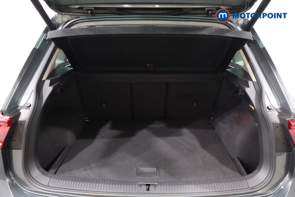 Volkswagen Tiguan SEL Automatic Petrol SUV - Stock Number (1568673) - 41st supplementary image