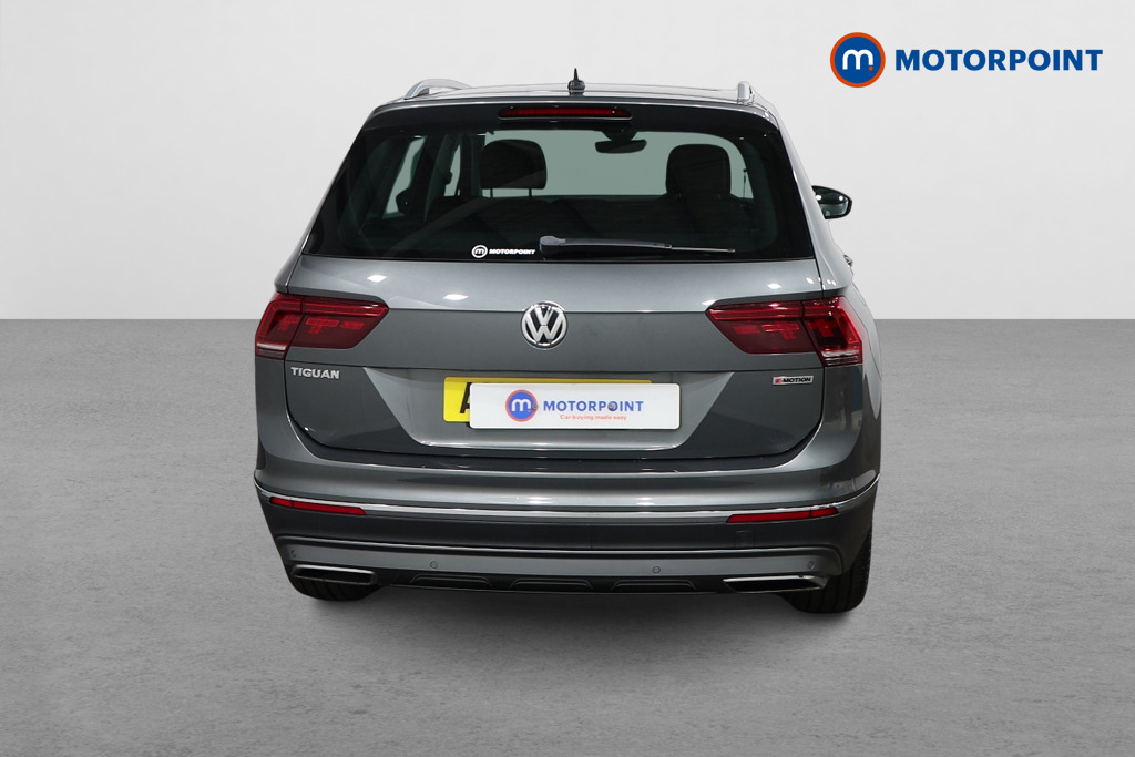 Volkswagen Tiguan SEL Automatic Petrol SUV - Stock Number (1568673) - Rear bumper